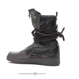 Nike Men's Gray Tactical Boots